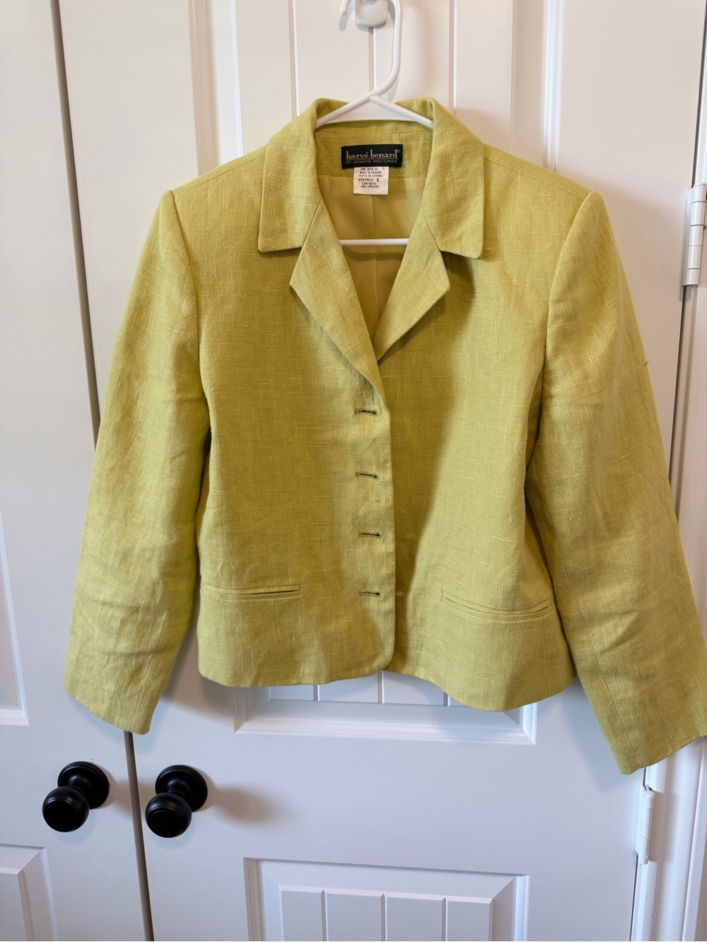 Harvé Benard 100% Linen Chartreuse Green Blazer Size 8